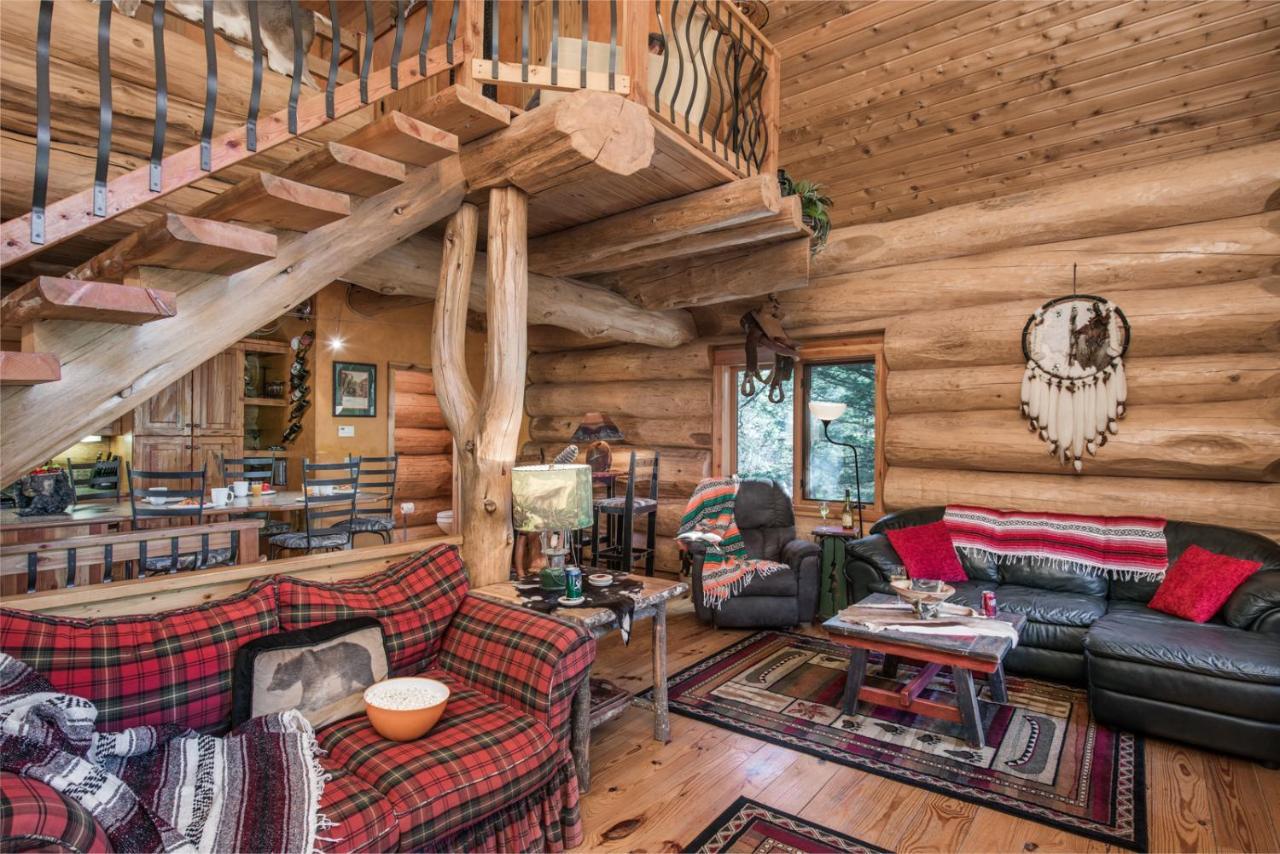 Bear Foot Lodge, 2 Bedrooms, Sleeps 6, Gas Grill, Walk To River, Hot Tub Ruidoso Exterior photo