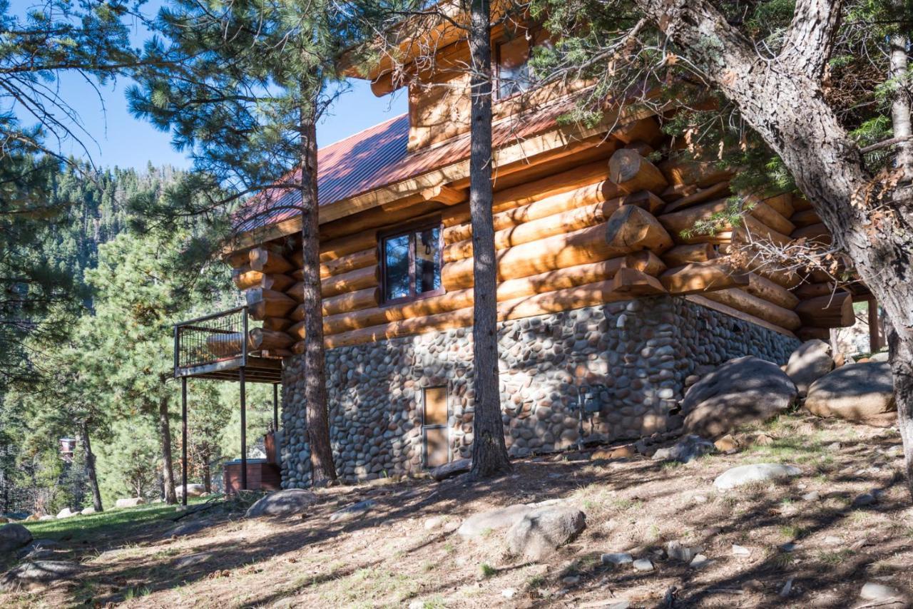 Bear Foot Lodge, 2 Bedrooms, Sleeps 6, Gas Grill, Walk To River, Hot Tub Ruidoso Exterior photo